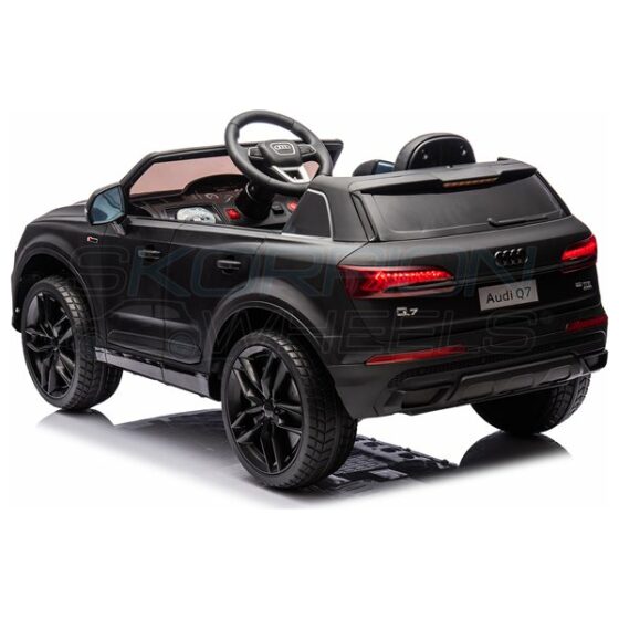 Ηλεκτροκίνητο παιδικό αυτοκίνητο Skorpion Audi Q7 Original 12V Μαύρο Matte - Image 4