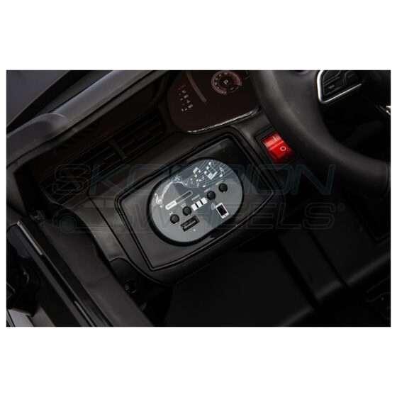 Ηλεκτροκίνητο παιδικό αυτοκίνητο Skorpion Audi Q7 Original 12V Μαύρο Matte - Image 7