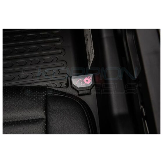 Ηλεκτροκίνητο παιδικό αυτοκίνητο Skorpion Audi Q7 Original 12V Μαύρο Matte - Image 10