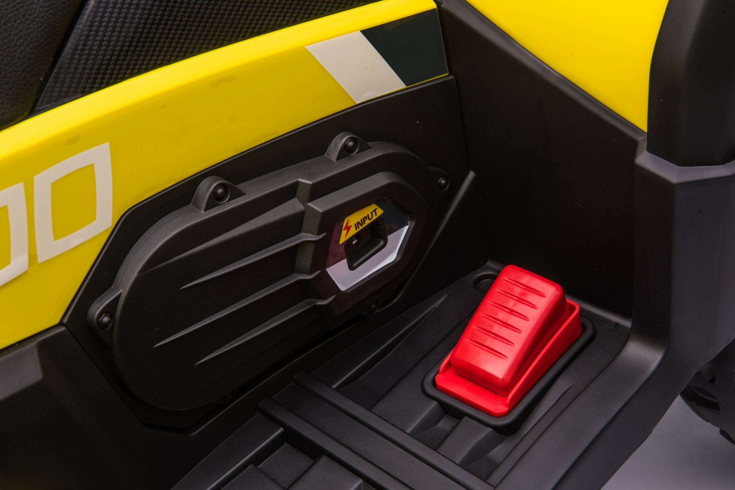 Γουρούνα DESERT SQUAD 4Χ4 12V ELECTRIC BULLS - Image 5